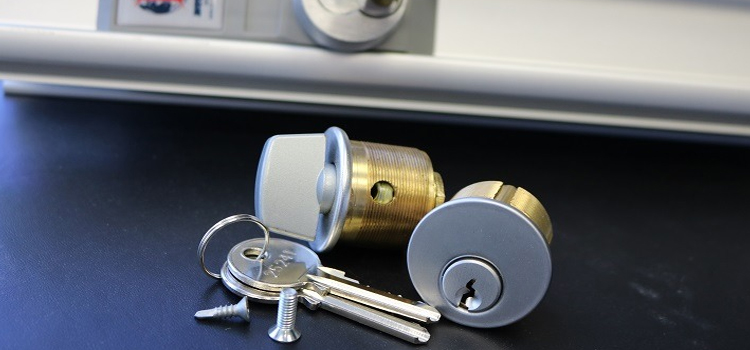 Commercial Lock Installation Alpine